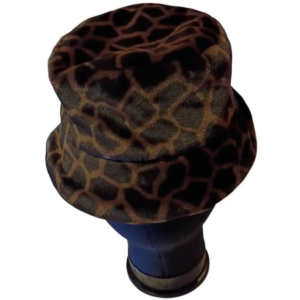 La Maison De La Fausse Fourrure Paris Vintage Fuzzy Leopard Polka Dot Bucket Hat